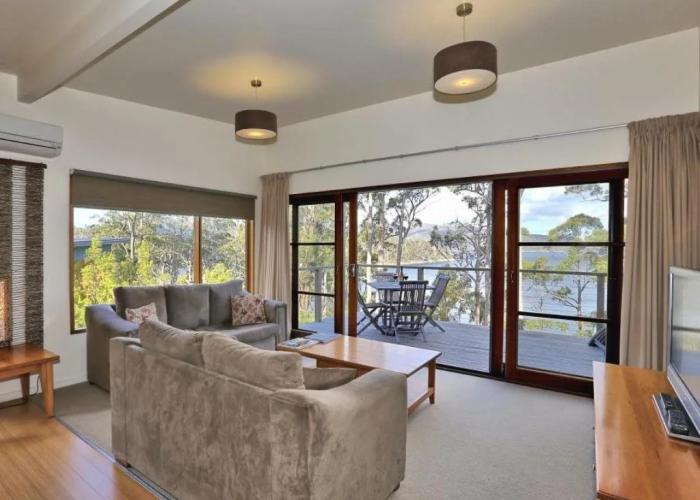Stewarts Bay Lodge