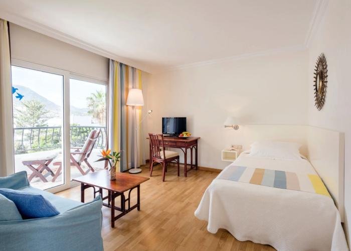 OCEANO Health Spa Hotel