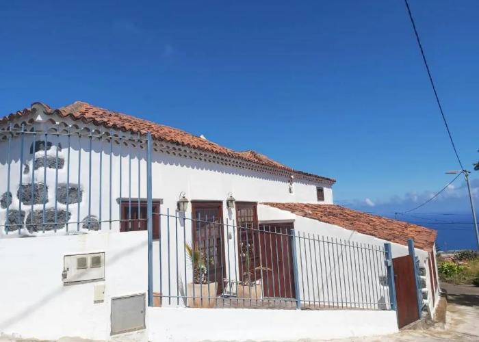 Charming 1-bed House in La Laguna