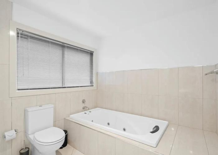 Tranquil Tranmere- City Views- 3 Bedroom