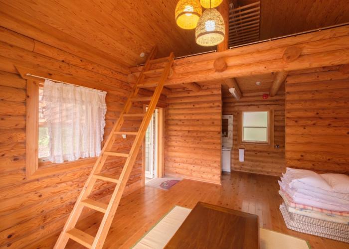 Log Cabin Kinoko No Sato