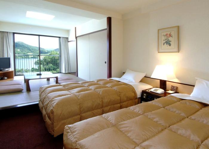 Resorpia Kumihama
