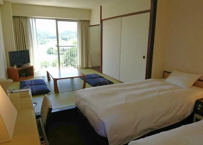 Resorpia Kumihama