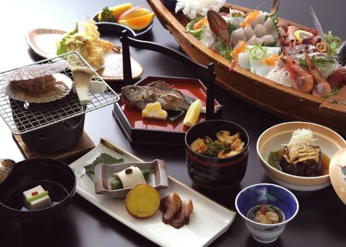 Kumihama Onsenkyo Shotenkyo