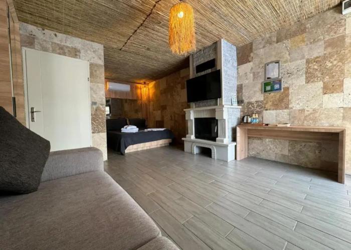 216 North Hotel & Wellness-Spa