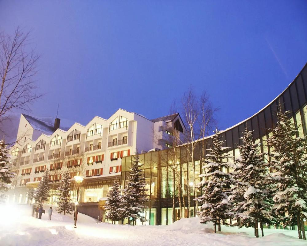 Rusutsu Resort Hotel & Convention