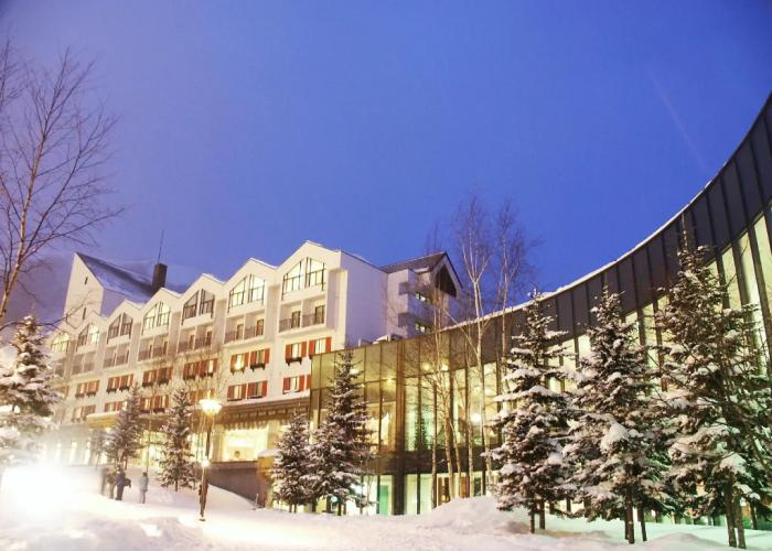 Rusutsu Resort Hotel & Convention