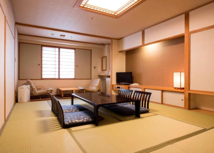 Rusutsu Resort Hotel & Convention