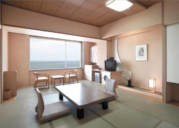 Ooedo-Onsen-Monogatari Shiomiso (Formerly: Yubae no Yado Shiomiso)
