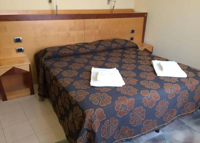 Piccadilly Suites and Rooms