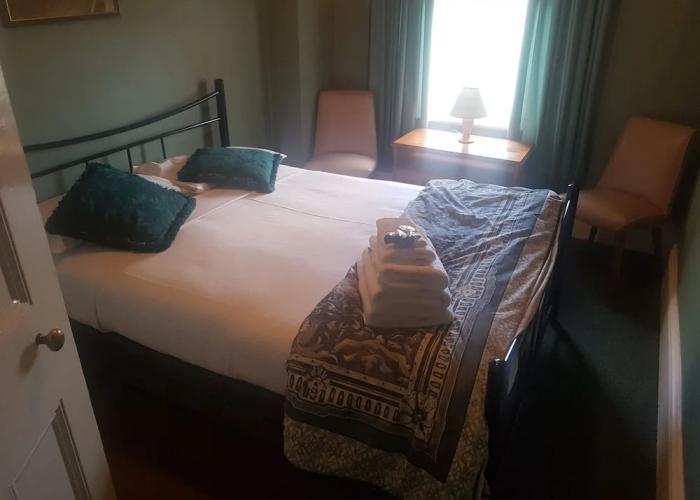 The Richmond Arms Hotel