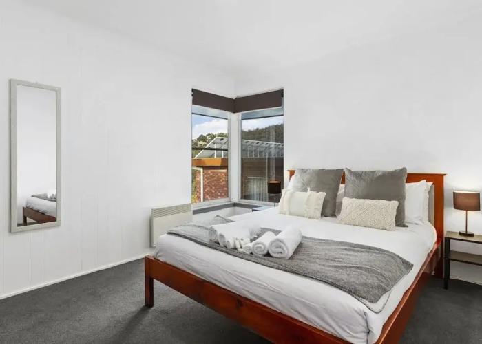 Spectacular Views - One Bedroom Unit