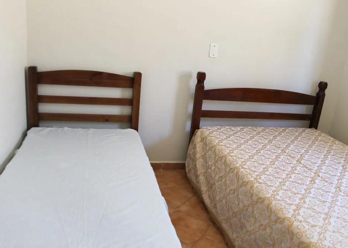 P003 Casa c 3 Dorm. Apenas 150m da Praia