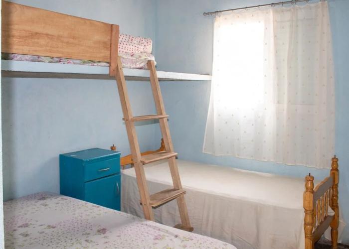 P004 Casa c 3 Dorm. Apenas 150m da Praia