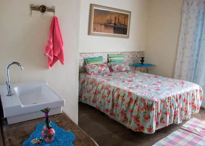 P004 Casa c 3 Dorm. Apenas 150m da Praia