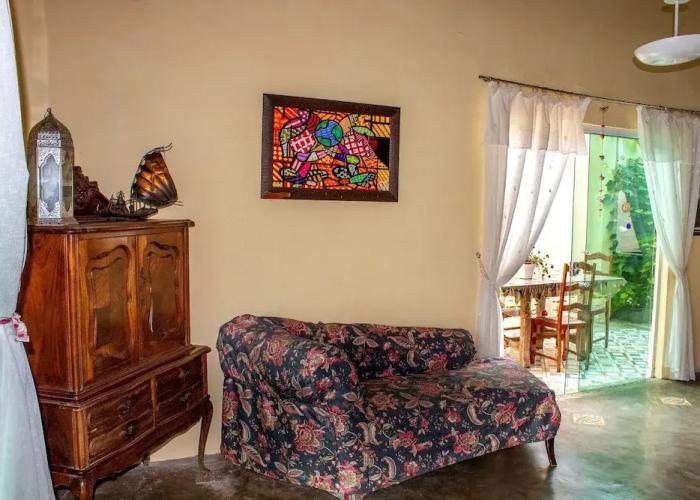 P004 Casa c 3 Dorm. Apenas 150m da Praia
