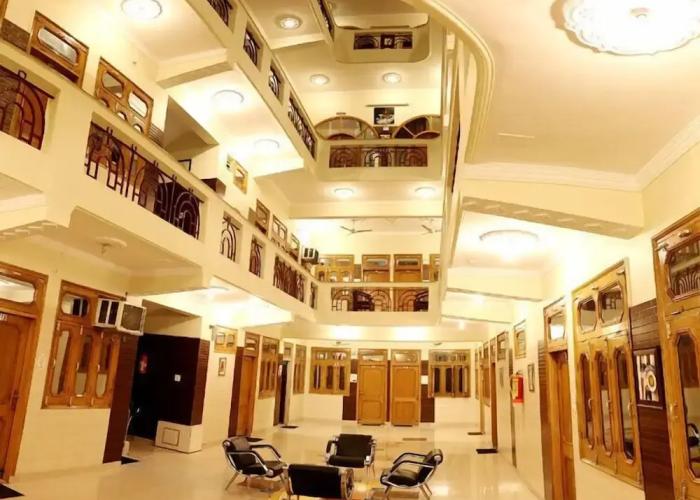 Hotel Vinayak