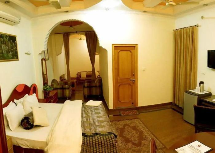 Hotel Vinayak