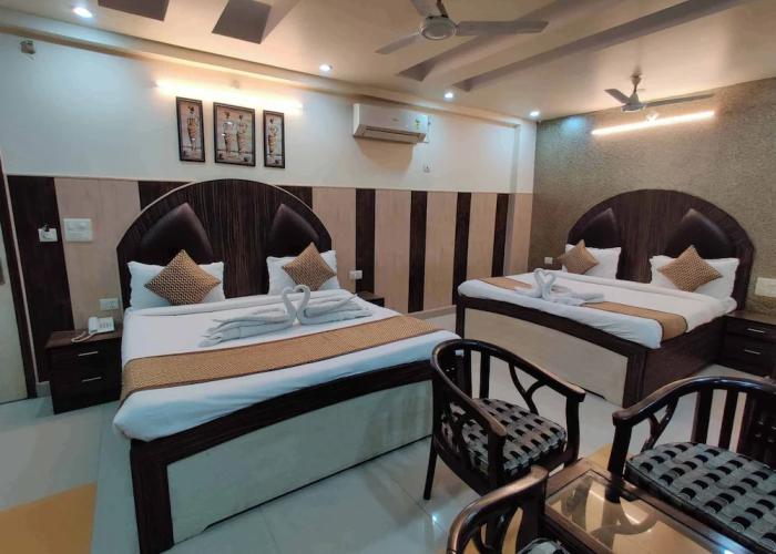 Hotel Holy Basil