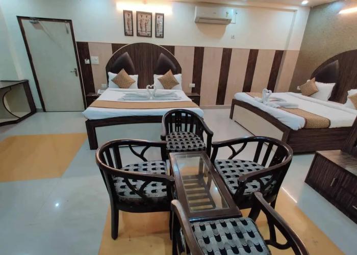 Hotel Holy Basil