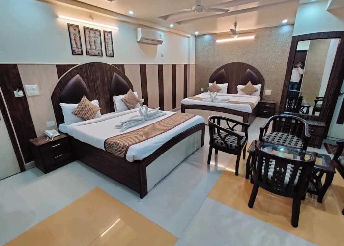 Hotel Holy Basil