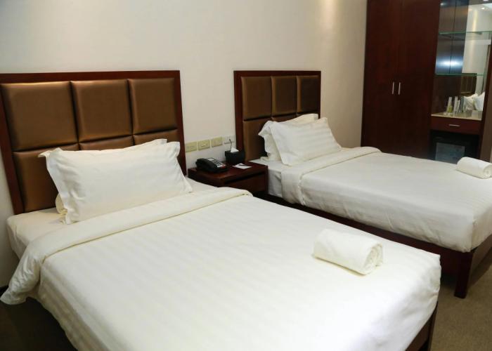 Big Hotel