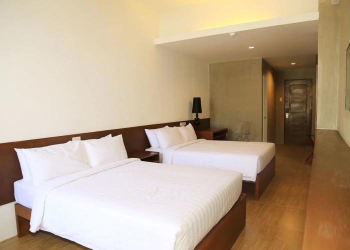 Big Hotel