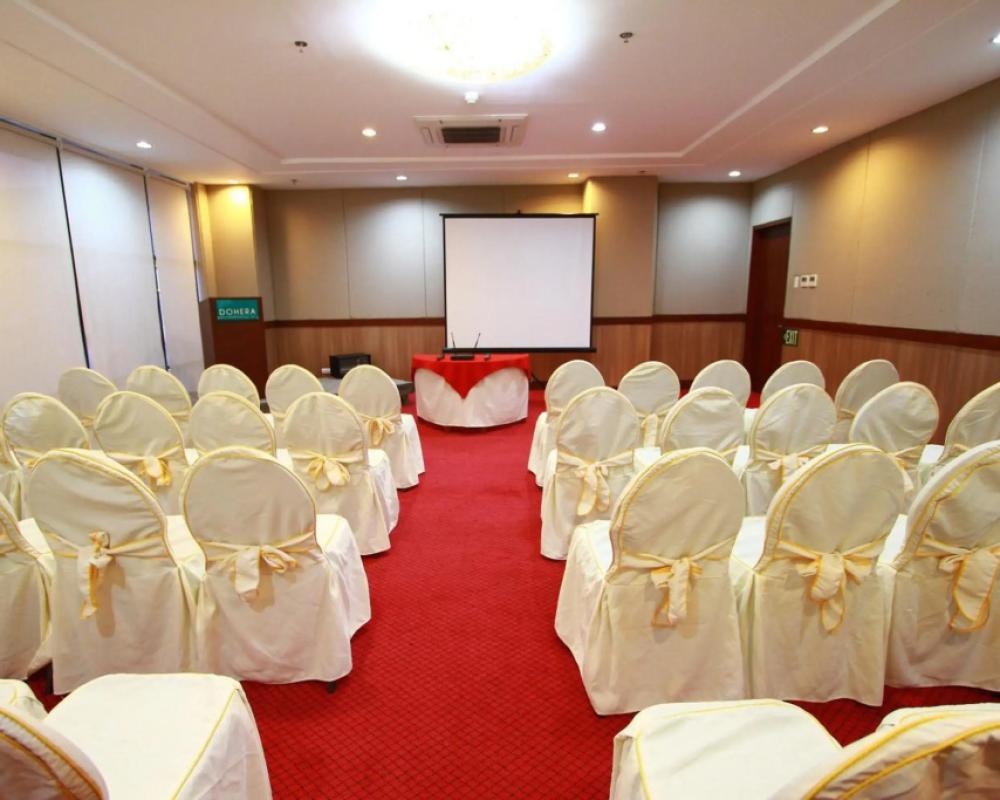 фото Dohera Hotel