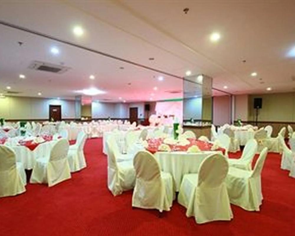 фото Dohera Hotel