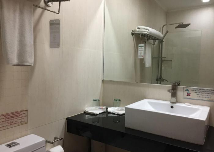 Allure Hotel & Suites
