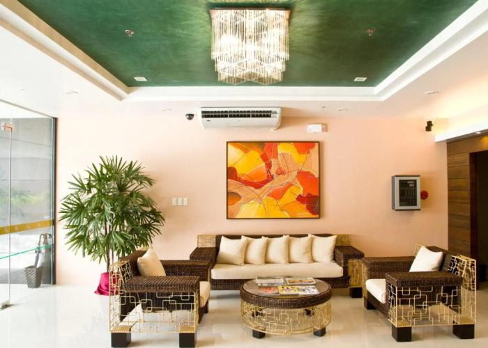 Allure Hotel & Suites