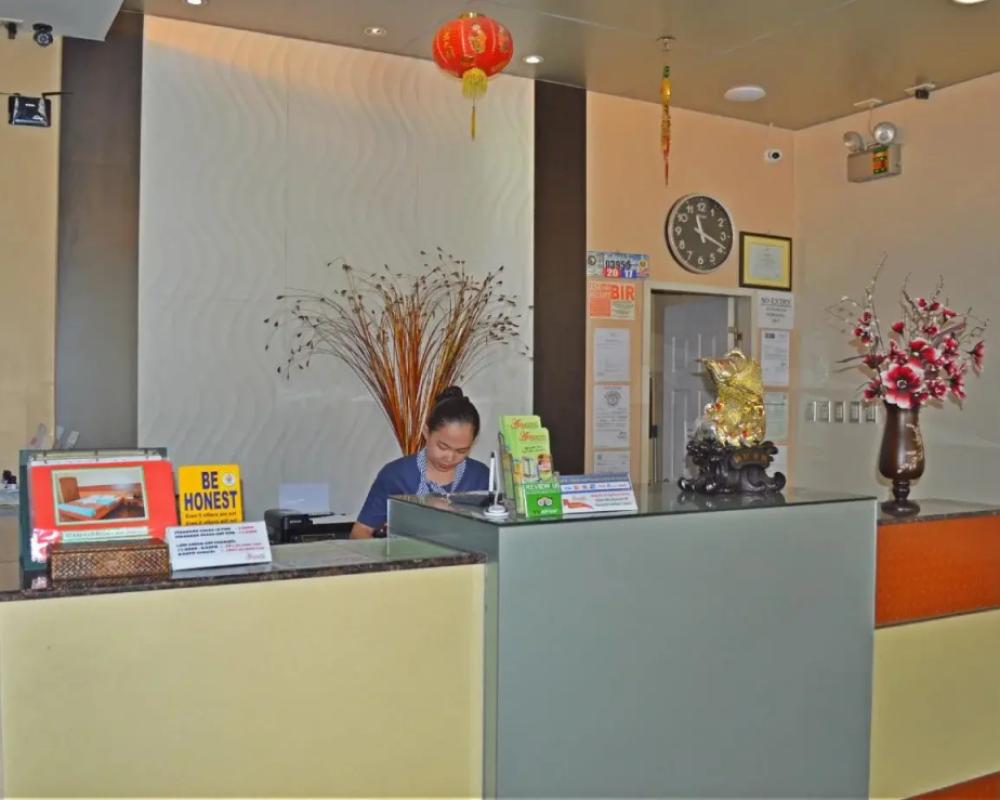 фото Andy Hotel