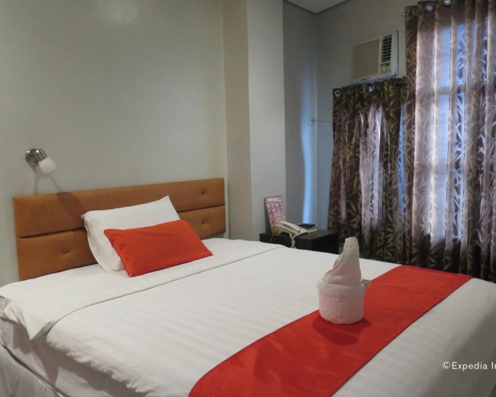 фото Cinfandel Suites