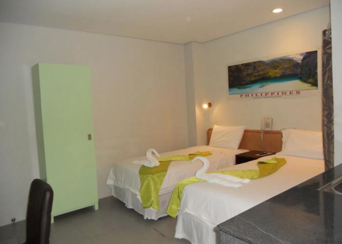 Cinfandel Suites