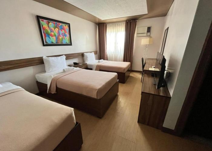 Leope Hotel
