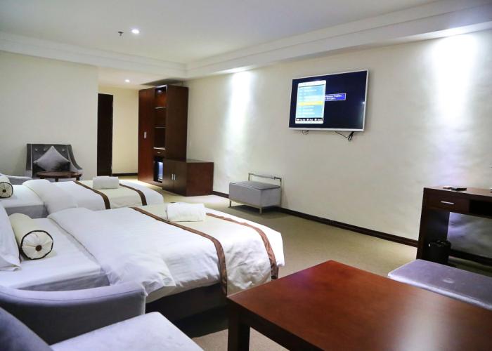Big Hotel Suites