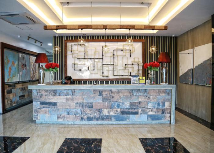 Big Hotel Suites