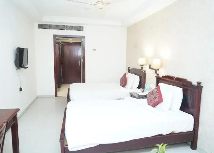 Hotel Deep Residency
