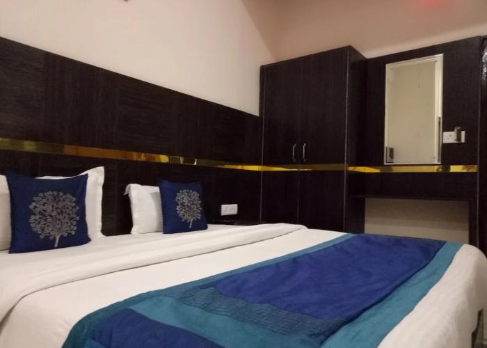 Hotel Dream Land