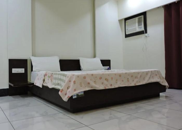 Hotel Rajmahal Roorkee