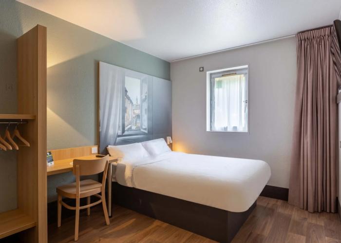 B&B Hotel Chartres Le Coudray