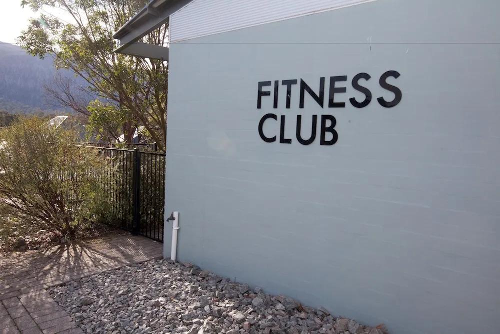 Oaks Lake Crackenback Resort