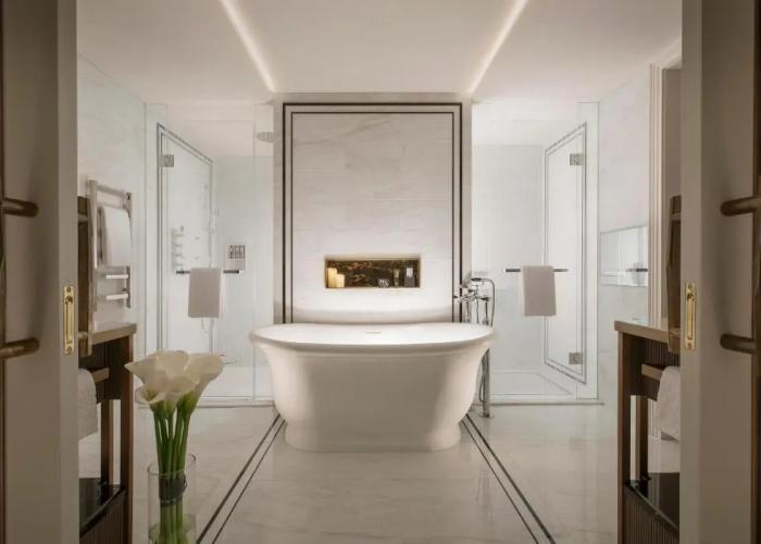 The Londoner Hotel
