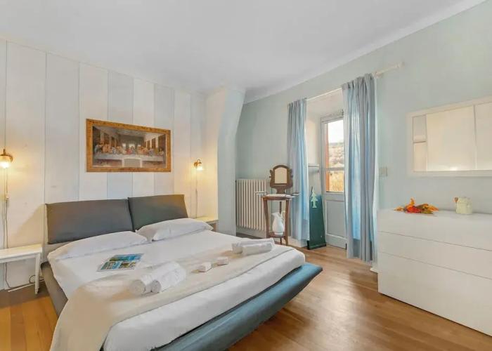La Lanterna Swimming Pool Retreat