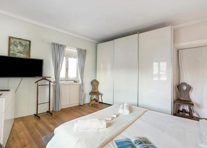 La Lanterna Swimming Pool Retreat
