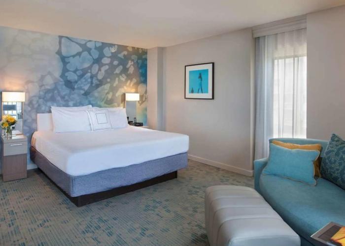 Courtyard by Marriott Isla Verde Beach Resort