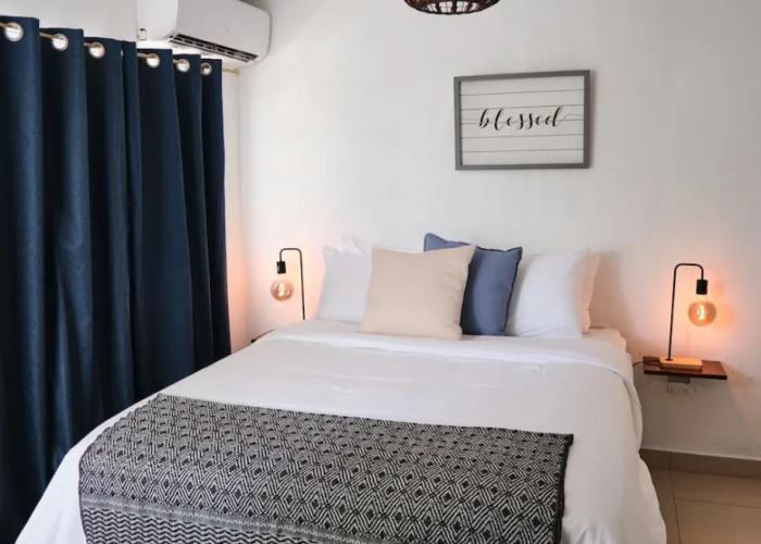 The Pelican Poshtel