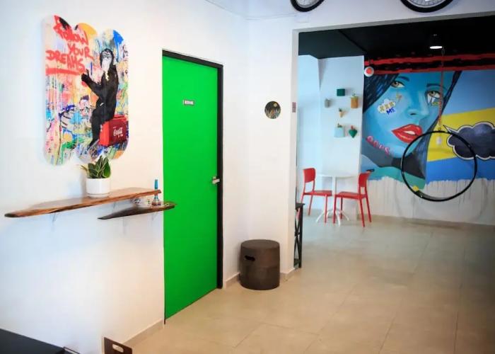 Nomada Beach Hostel - Adult Only