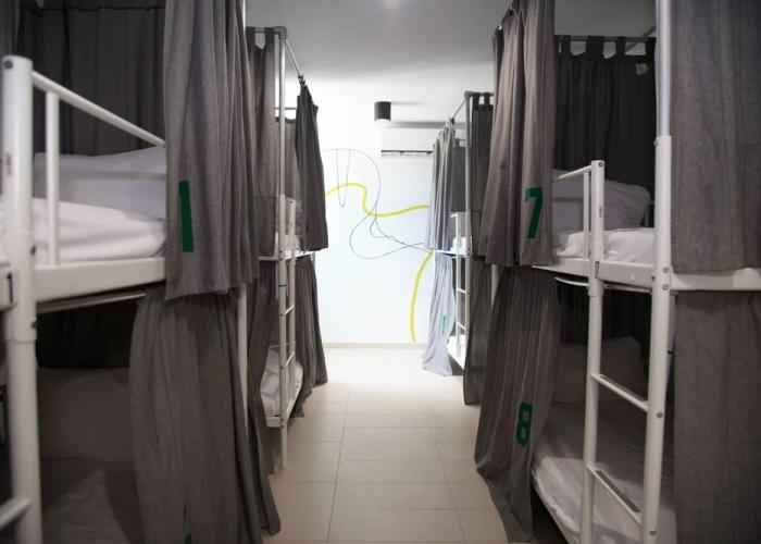 Nomada Beach Hostel - Adult Only
