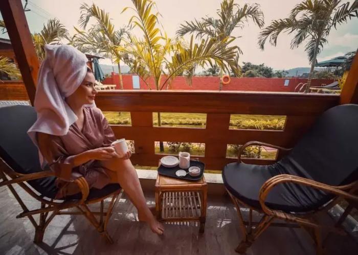 Grand Vatika Resort